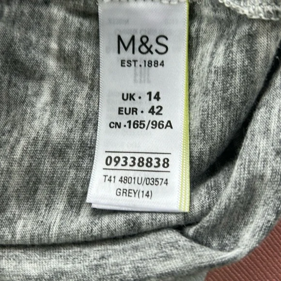 Embroidered V-Neck Top - Picture 8 of 9